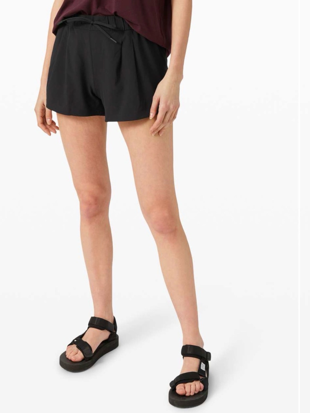 Lululemon Stroll at Sundown Short 3" Black Size 8